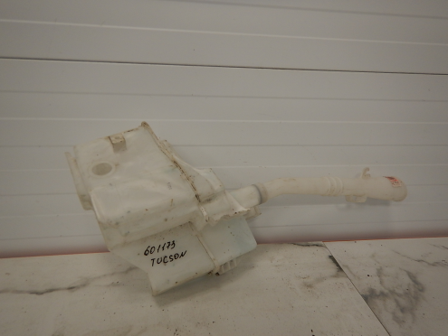 Фотография Бачок омывателя лобового стекла, Hyundai (Хендэ)-TUCSON (20-)