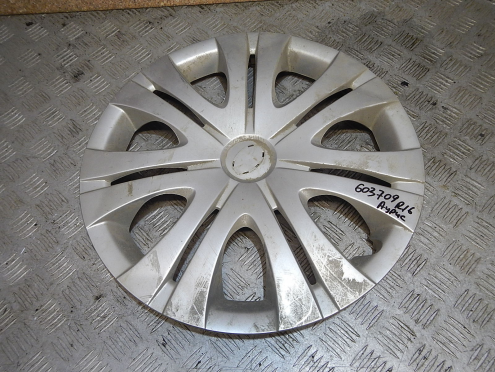 Фотография Колпак колесный декоративный, Колпаки-TOYOTA (ТОЙОТА) R16