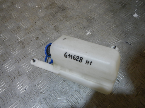 Фотография Бачок омывателя лобового стекла, Hyundai (Хендэ)-GRAND STAREX/H1 (07-)