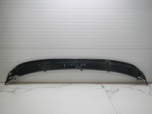 Фотография Накладка бампера переднего, Audi (Ауди)-E-TRON SPORTBACK (19-)