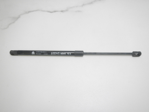 Фотография Амортизатор крышки багажника, ГРУЗОВЫЕ АВТОМОБИЛИ-TG5