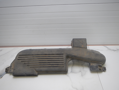 Фотография Воздухозаборник (наружный), Mazda (Мазда)-PREMACY (98-)