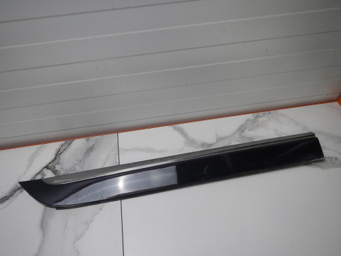 Фотография Молдинг двери задней правой, KIA (Киа)-K7 (09-15)