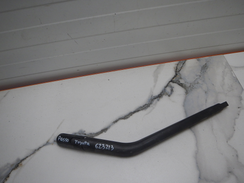 Фотография Поводок стеклоочистителя заднего, Toyota (Тойота)-PASSO (04-)