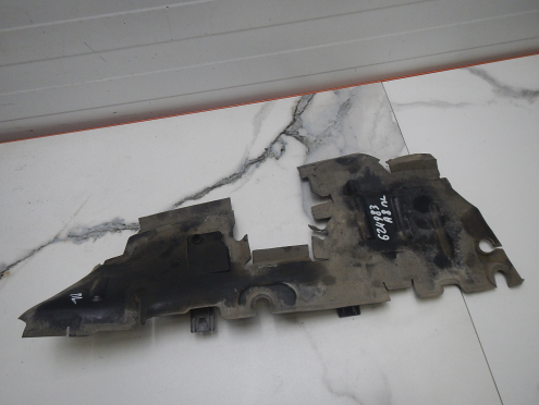 Фотография Воздуховод радиатора левый, Audi (Ауди)-A8 (D4) (11-18)