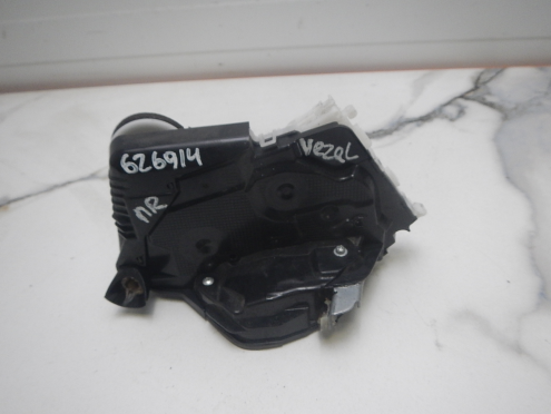 Фотография Замок двери передней правой, Honda (Хонда)-VEZEL (13-20)