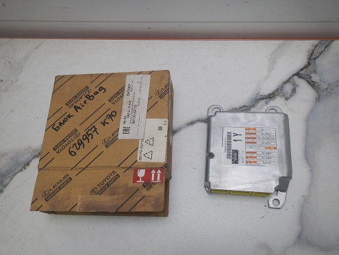 Фотография Блок управления AIR BAG, Toyota (Тойота)-CAMRY 70 (17-)