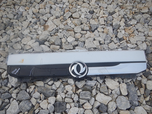 Фотография Решетка радиатора, ГРУЗОВЫЕ АВТОМОБИЛИ-DONGFENG CAPTAIN