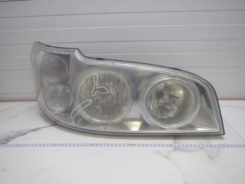 Фотография Фара правая, ГРУЗОВЫЕ АВТОМОБИЛИ-YUTONG ZK6122