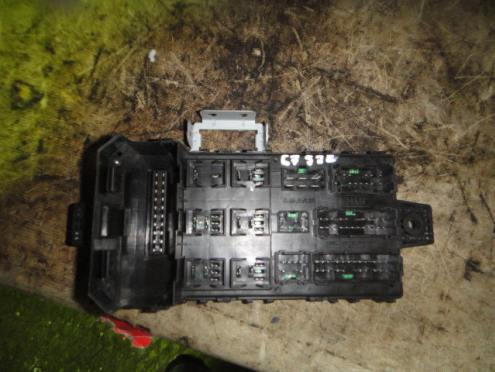 Фотография Блок предохранителей, Hyundai (Хендэ)-SANTA FE (CM) (05-12)