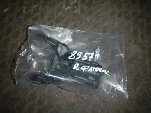 Фотография Держатель фара омывателя правый, Renault (Рено)-Fluence